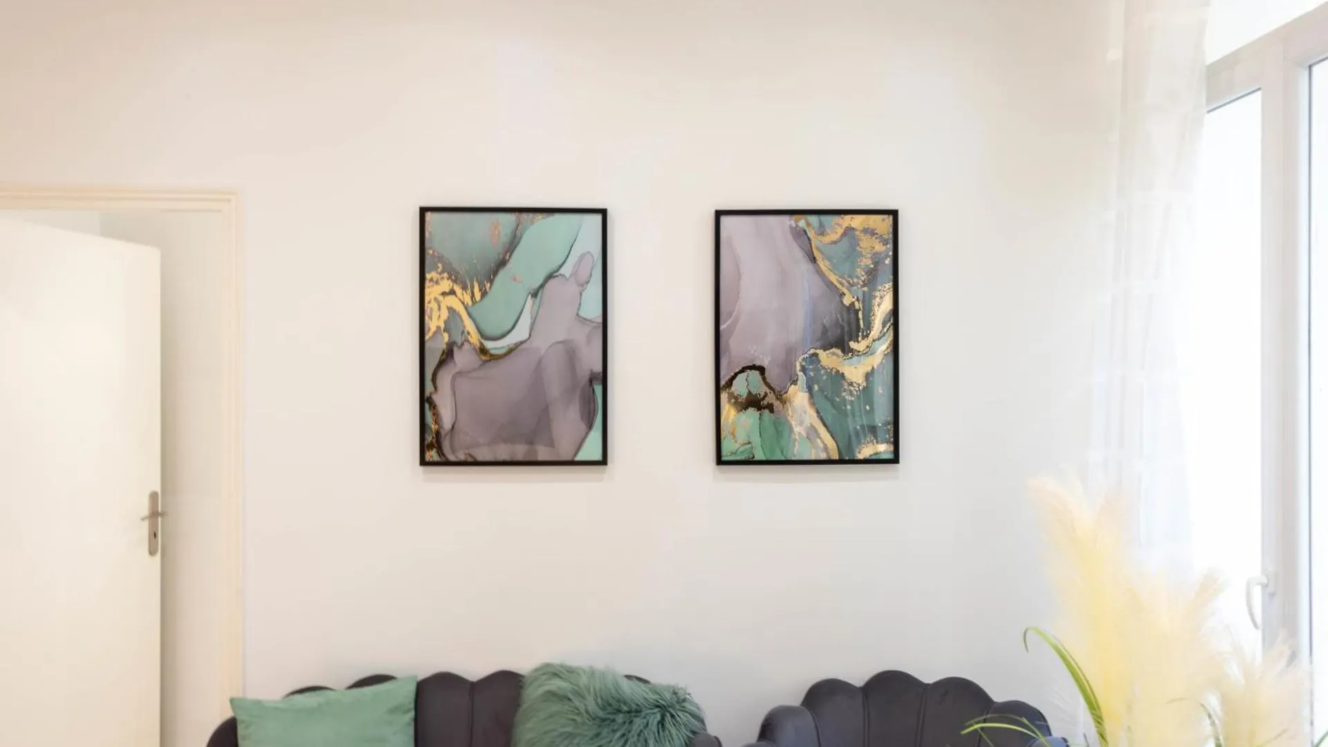 Renovated Apartment In The Heart Of Cannes