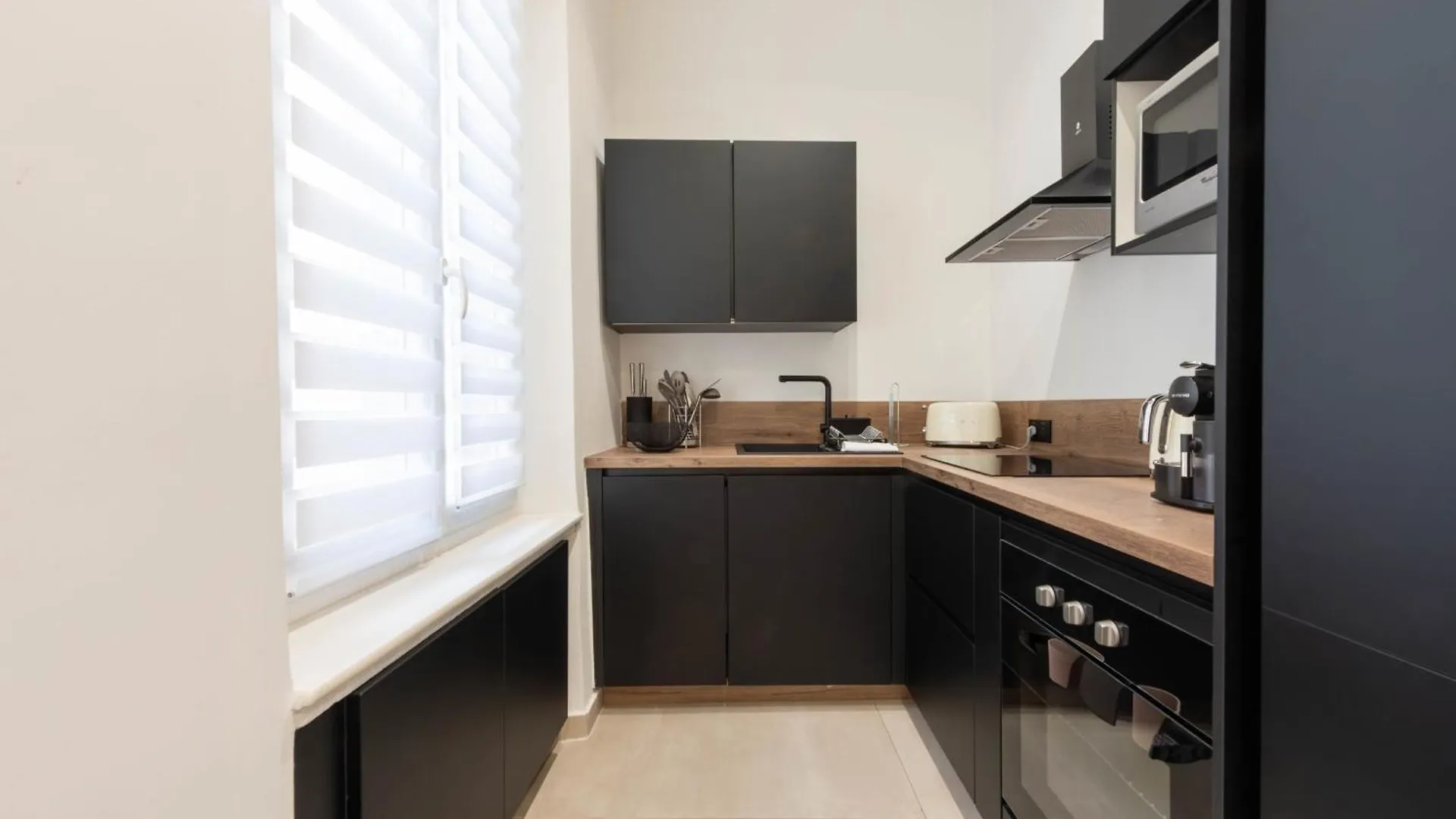 Renovated Apartment In The Heart Of Cannes